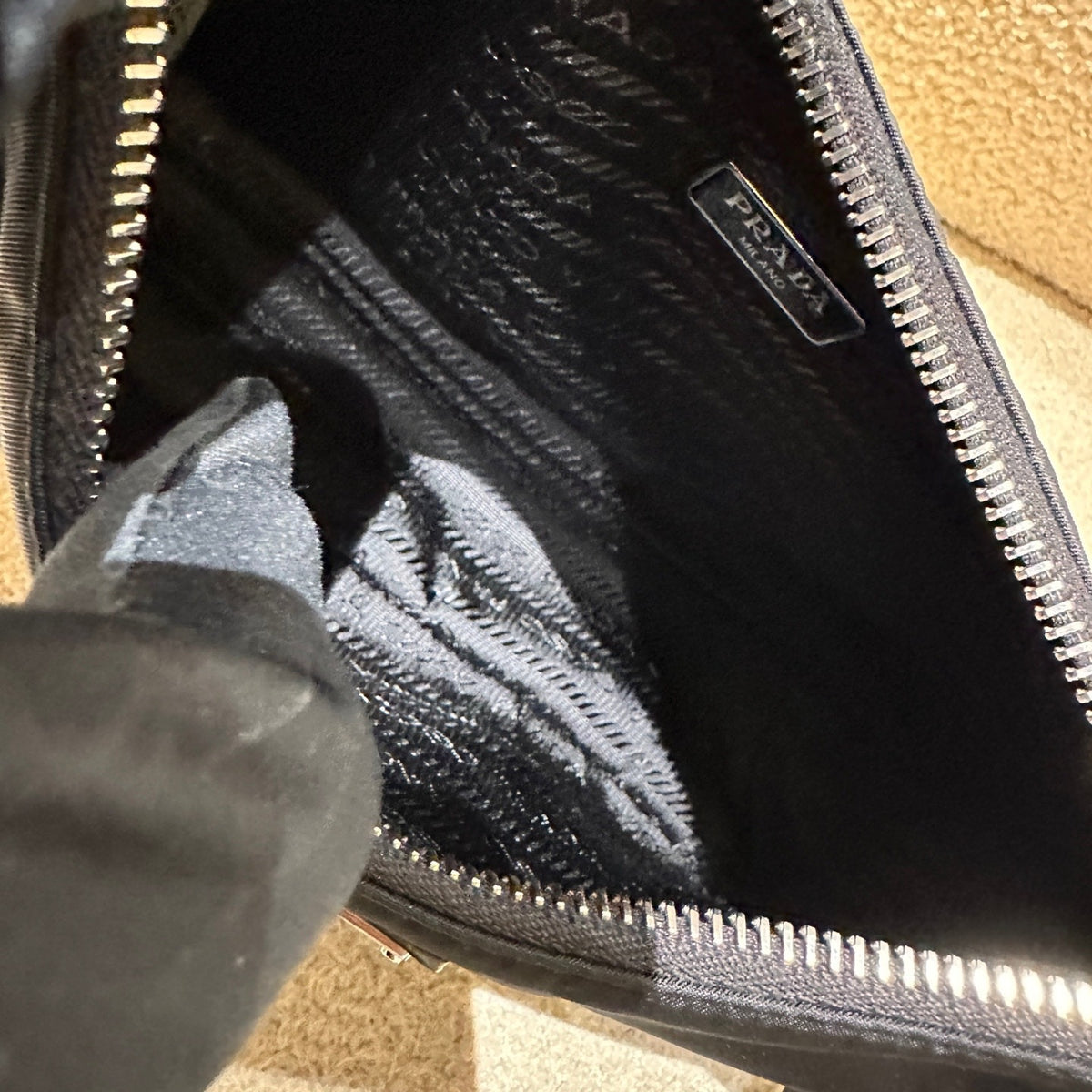 Prada Re-Edition 2005 Hobo