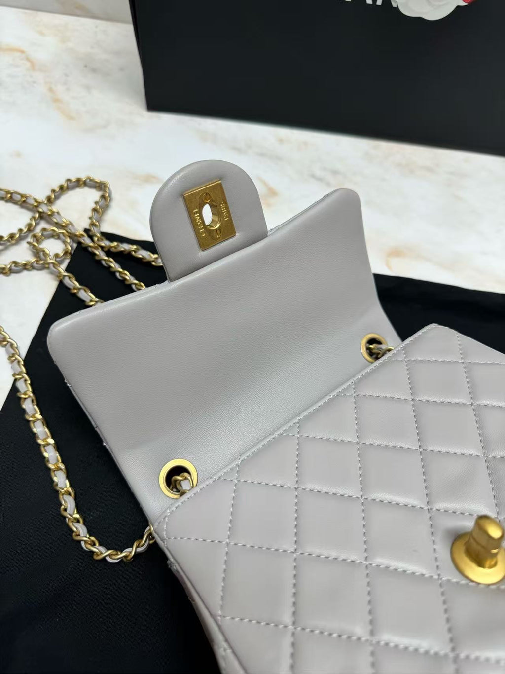 Chanel CF