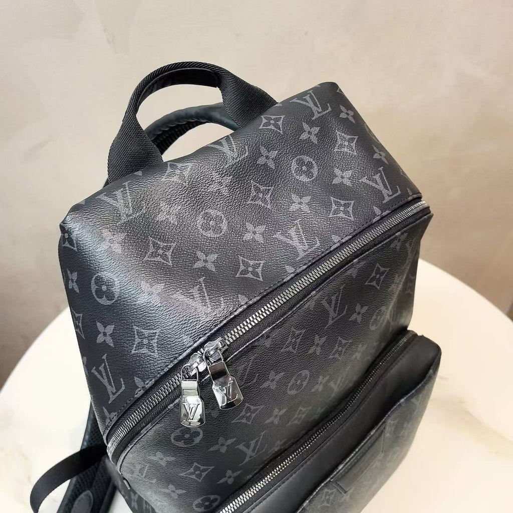 Louis Vuitton Discovery
