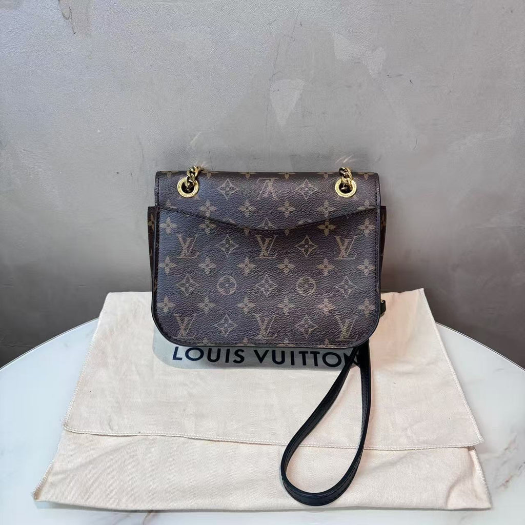 Louis Vuitton Passy