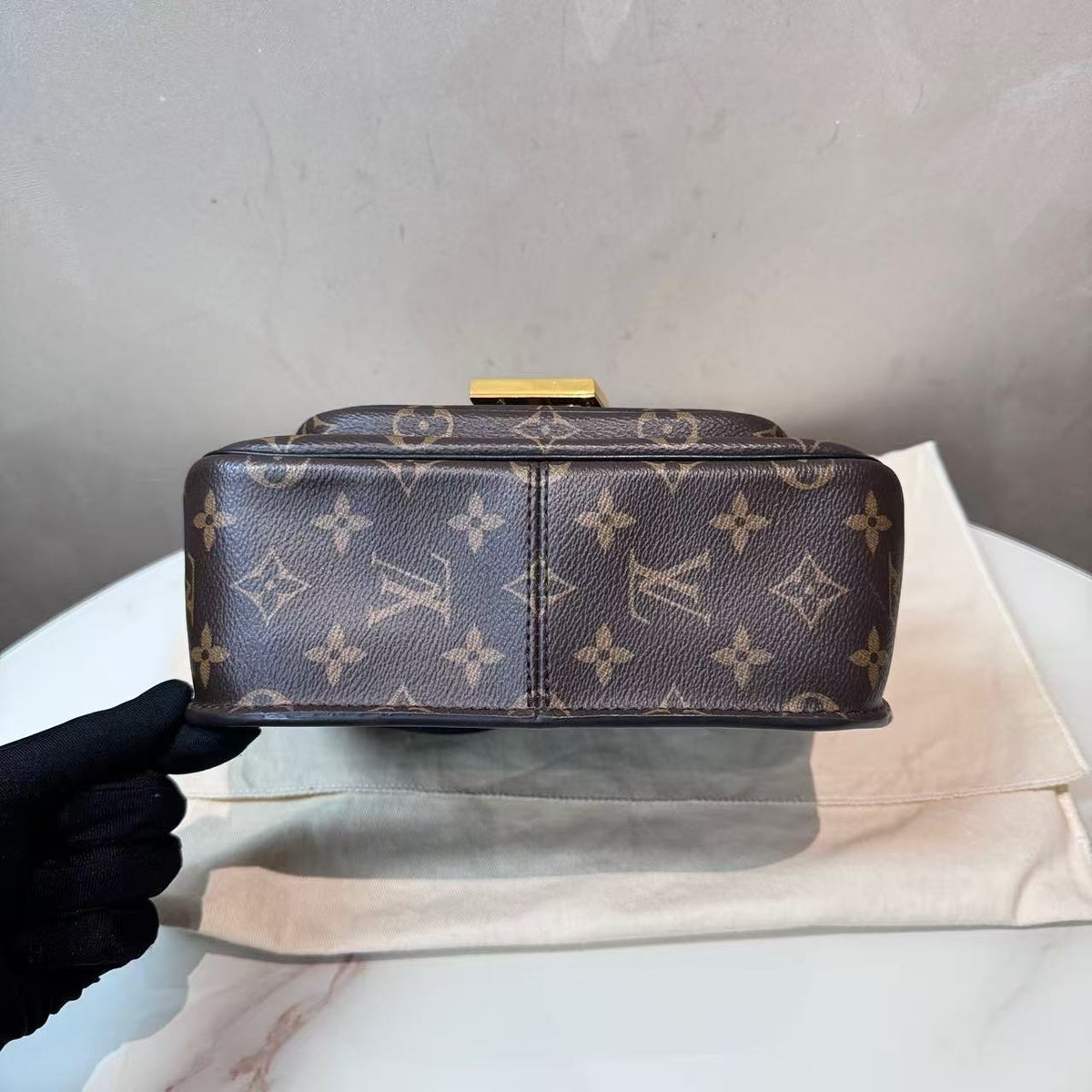 Louis Vuitton Passy