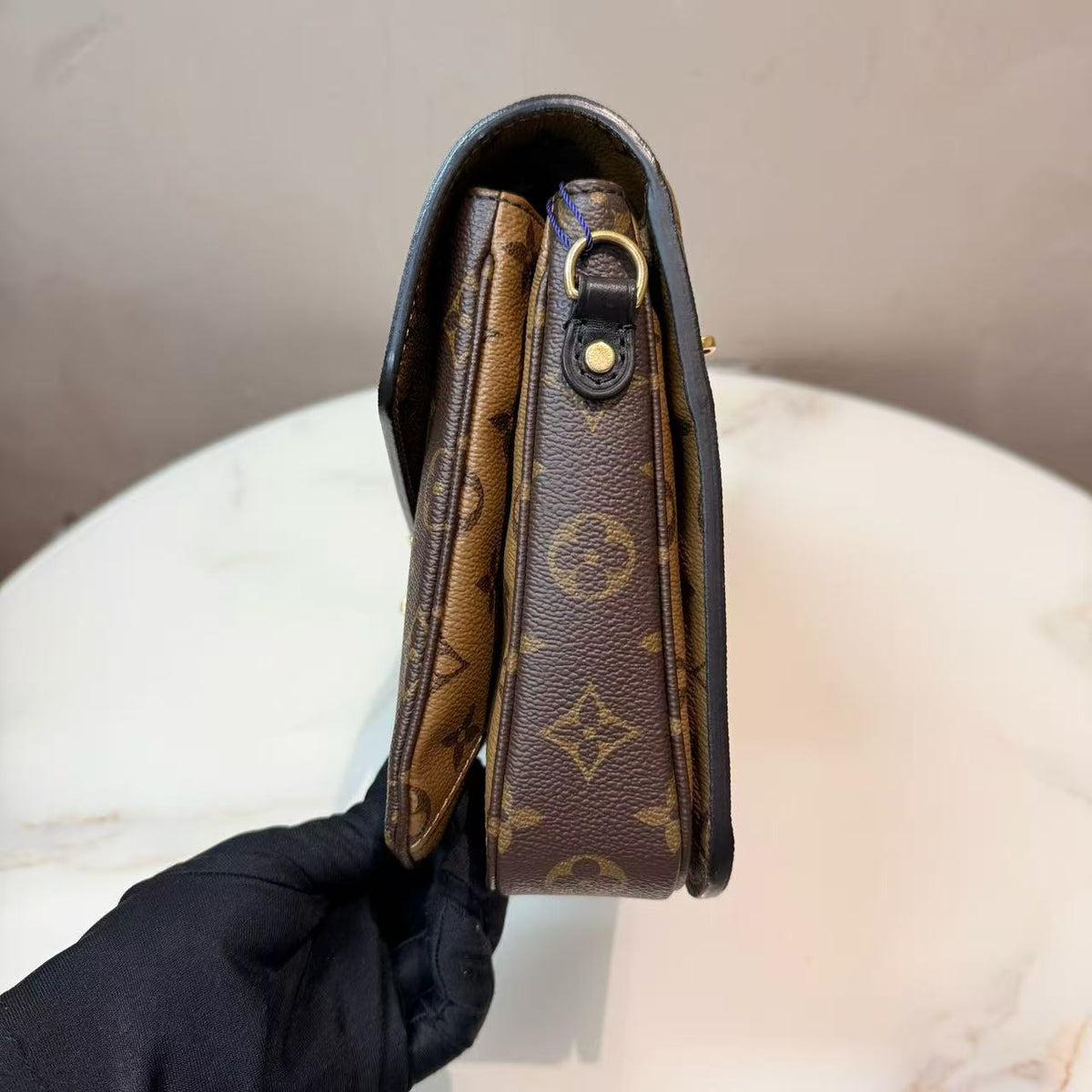 Louis Vuitton Pochette Metis
