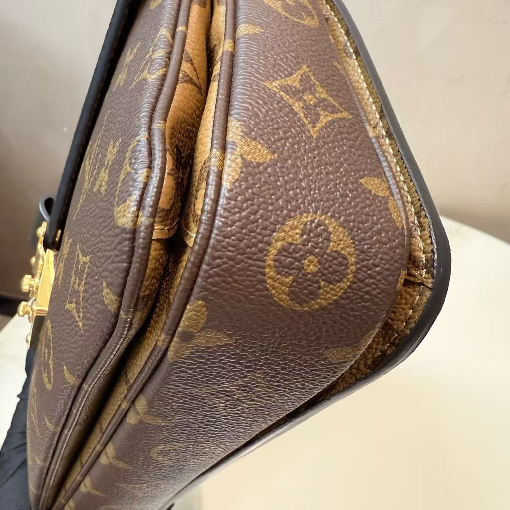 Louis Vuitton Pochette Metis
