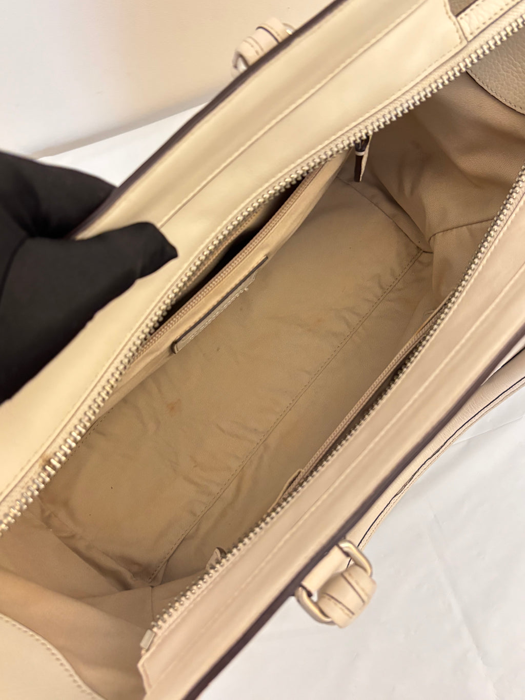 Coach full leather handheld dumpling bun