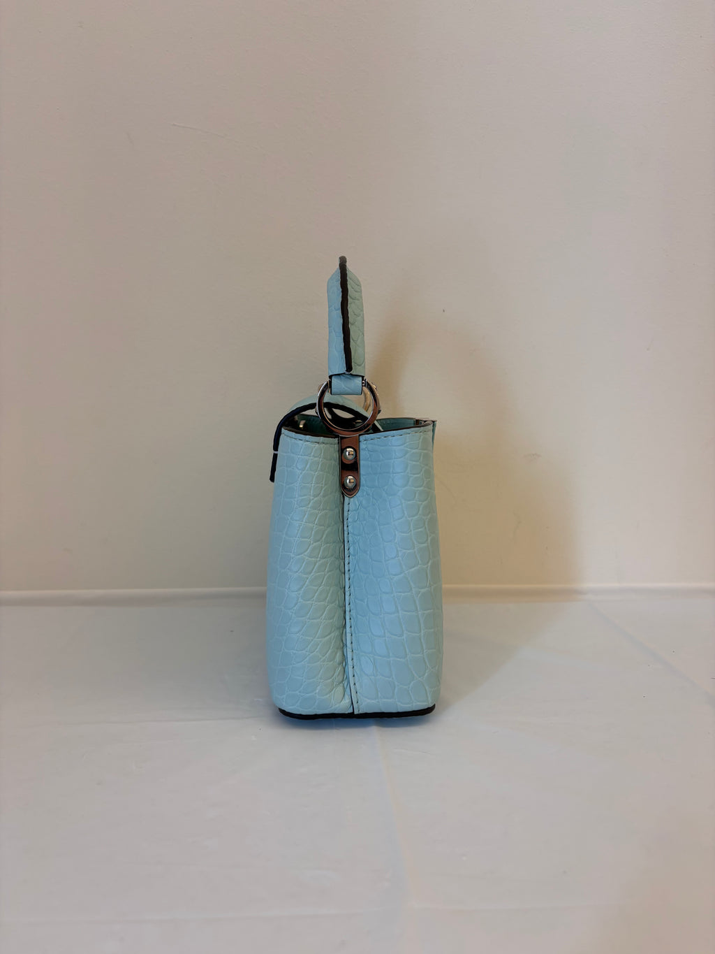 Louis Vuitton crocodile skin capucines mini