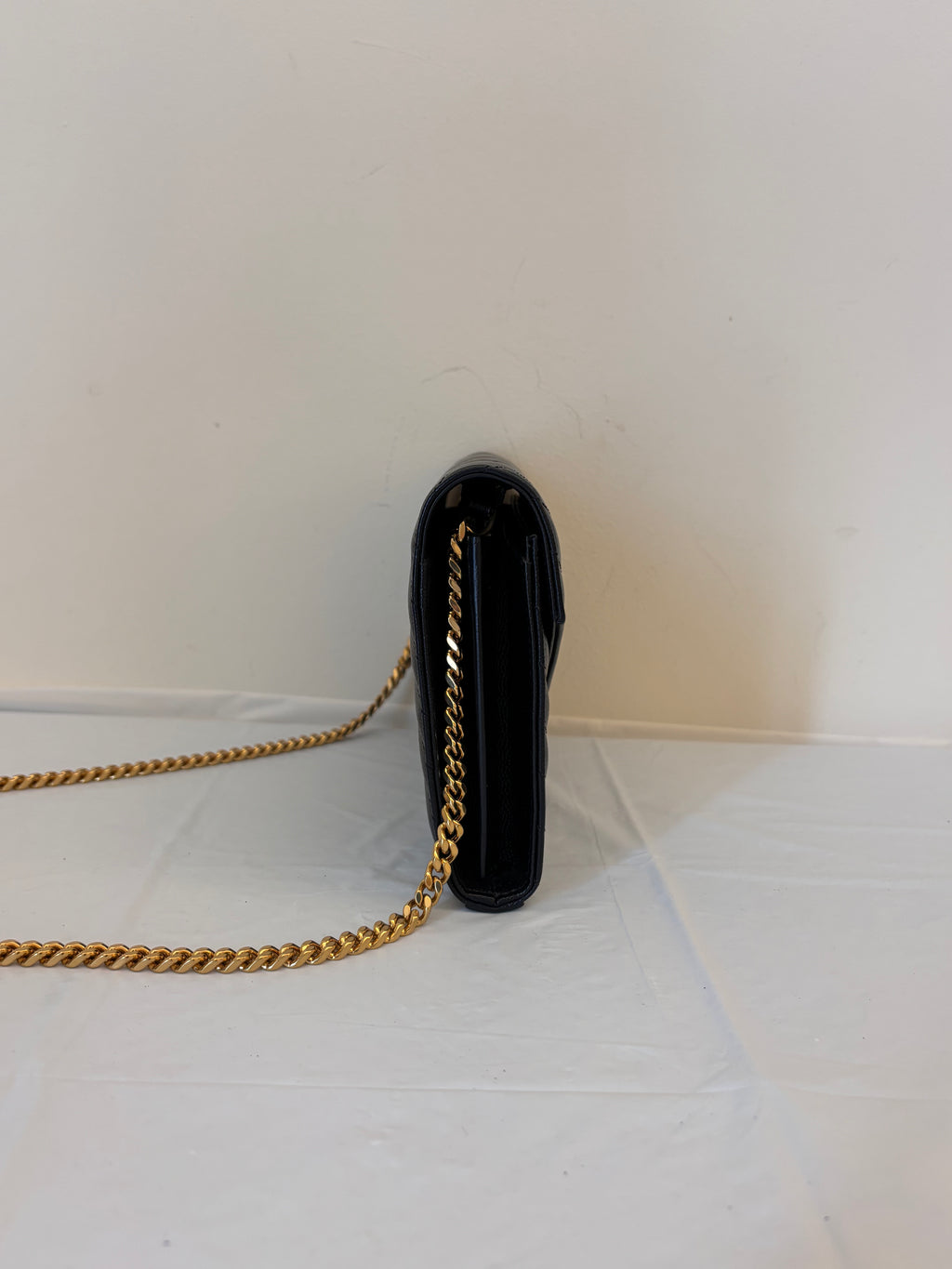 Saint Laurent Black gold envelope chain pack