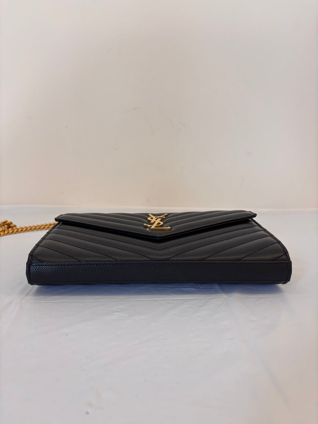 Saint Laurent Black gold envelope chain pack