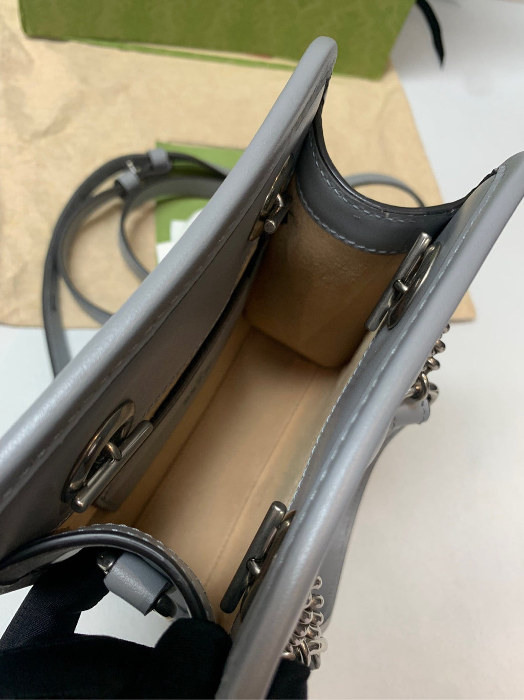 Gucci Mamont Thoth Grey