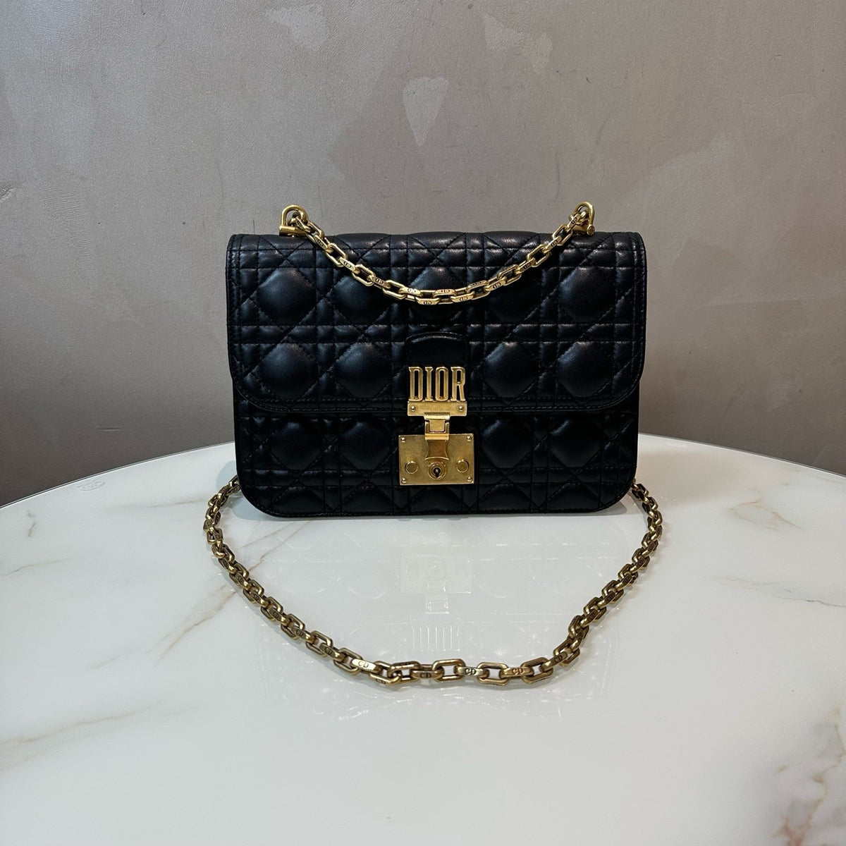 Dior diamond patterned single shoulder crossbody bag