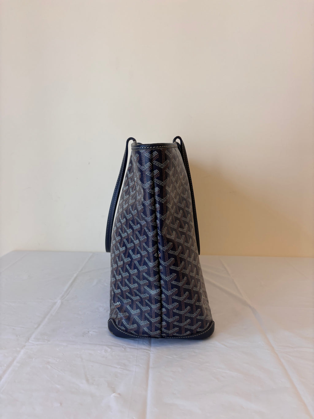 Goyard carrier bag