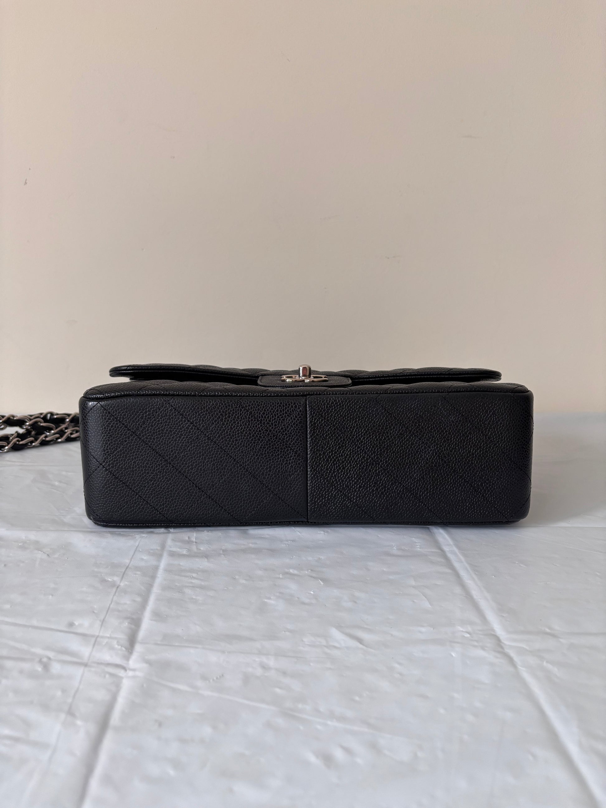 Chanel jumbo