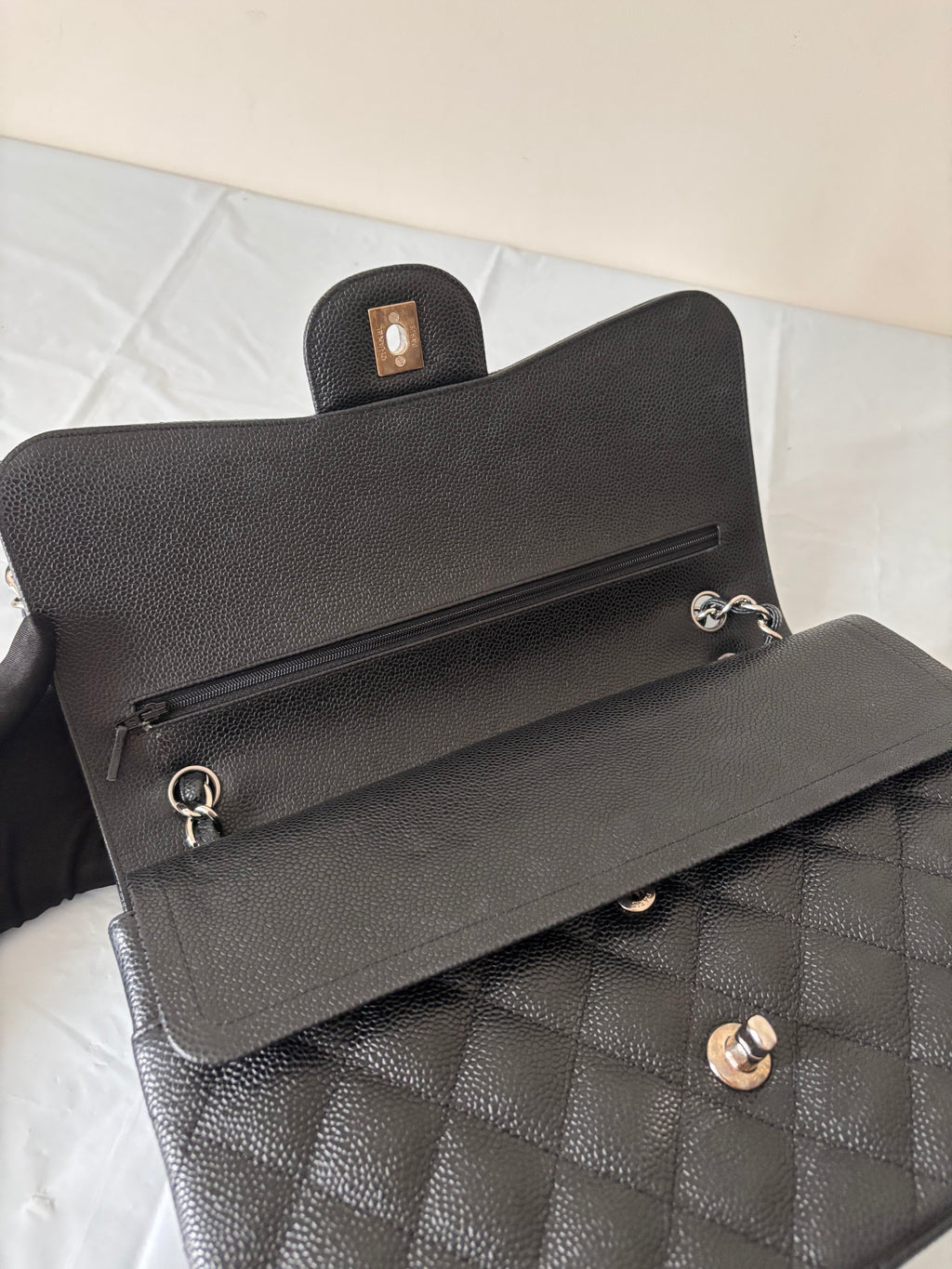 Chanel jumbo
