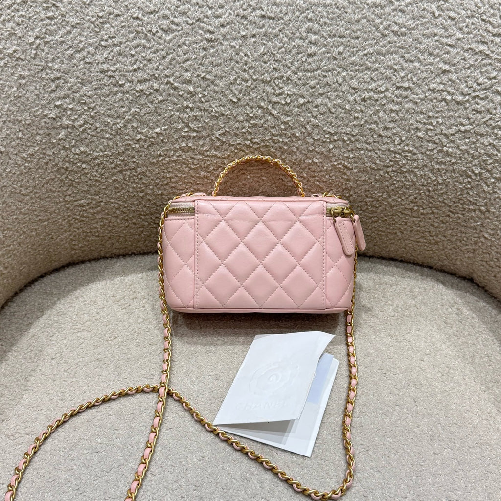 CHANEL 24C