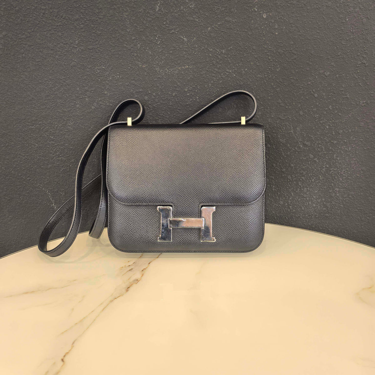 Hermes Constance 19