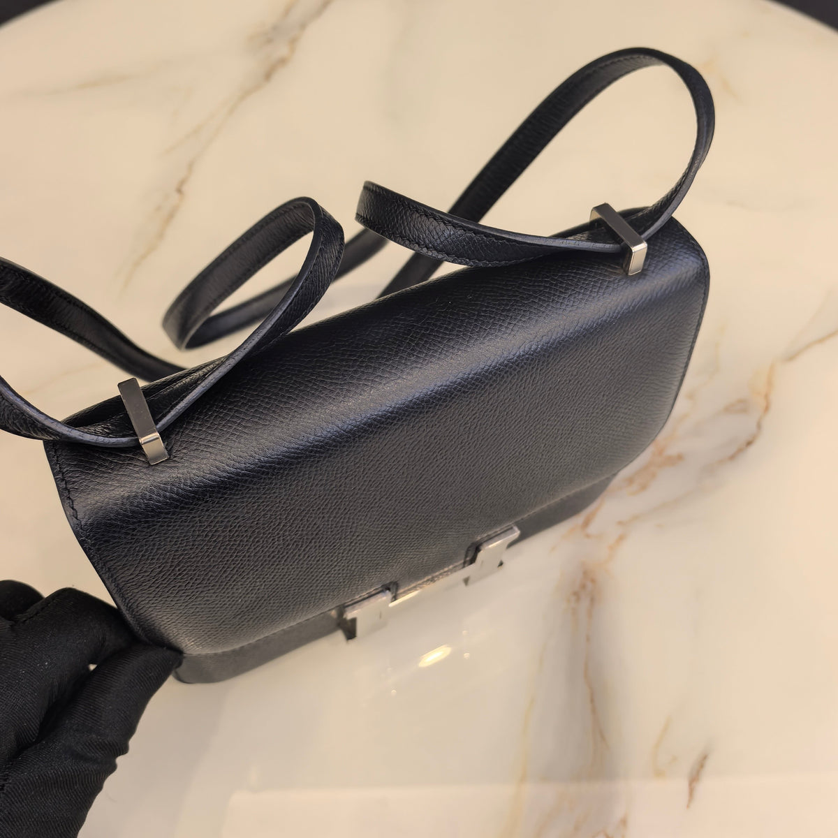 Hermes Constance 19