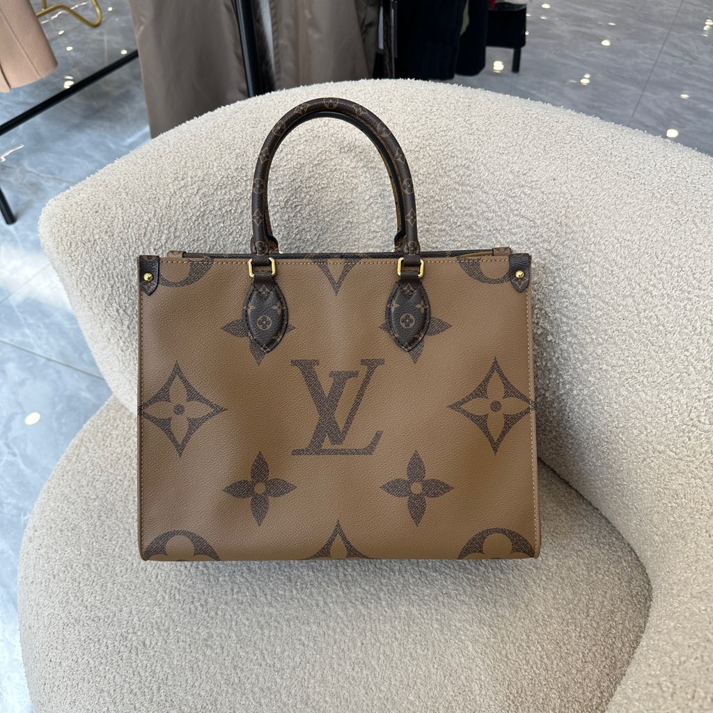 Louis Vuittion OnTheGo MM