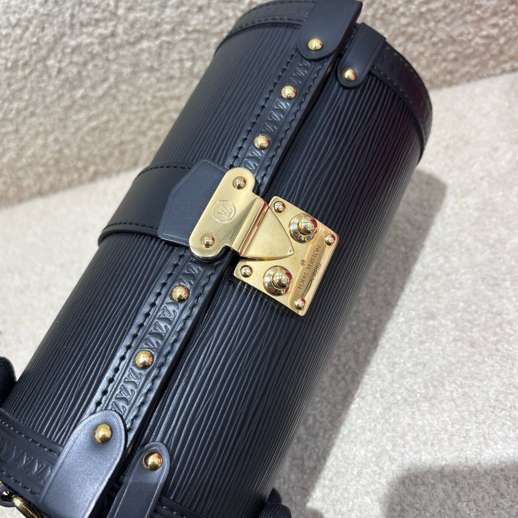 Louis Vuitton Papillon Trunk