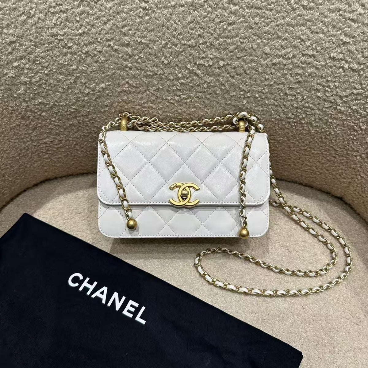Chanel 19Bag 21A