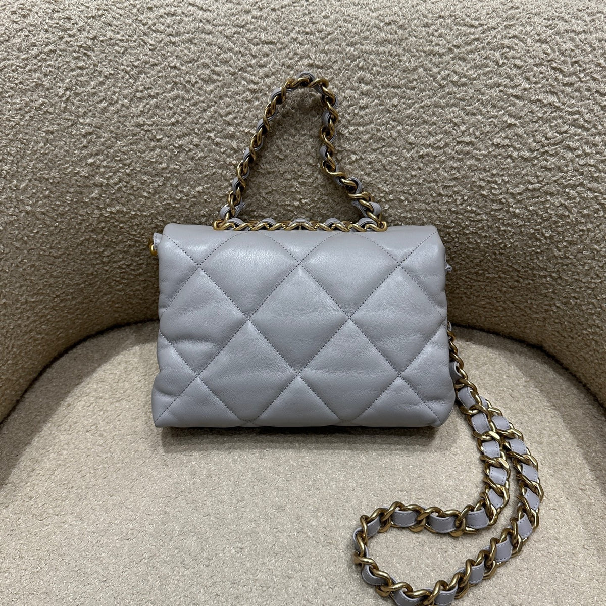 Chanel CF 22B