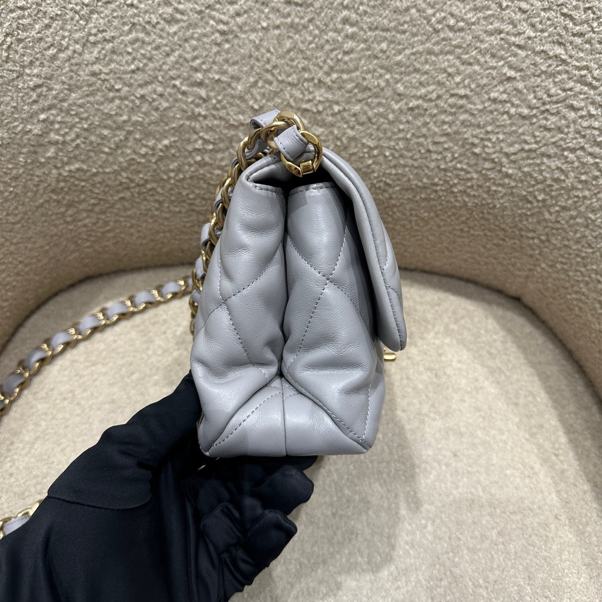 Chanel CF 22B