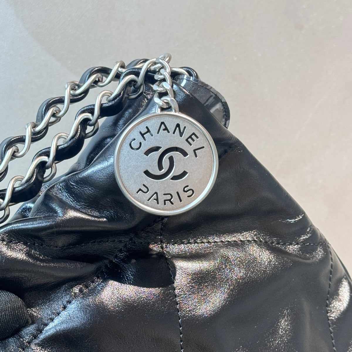 Chanel 22Bag Medium
