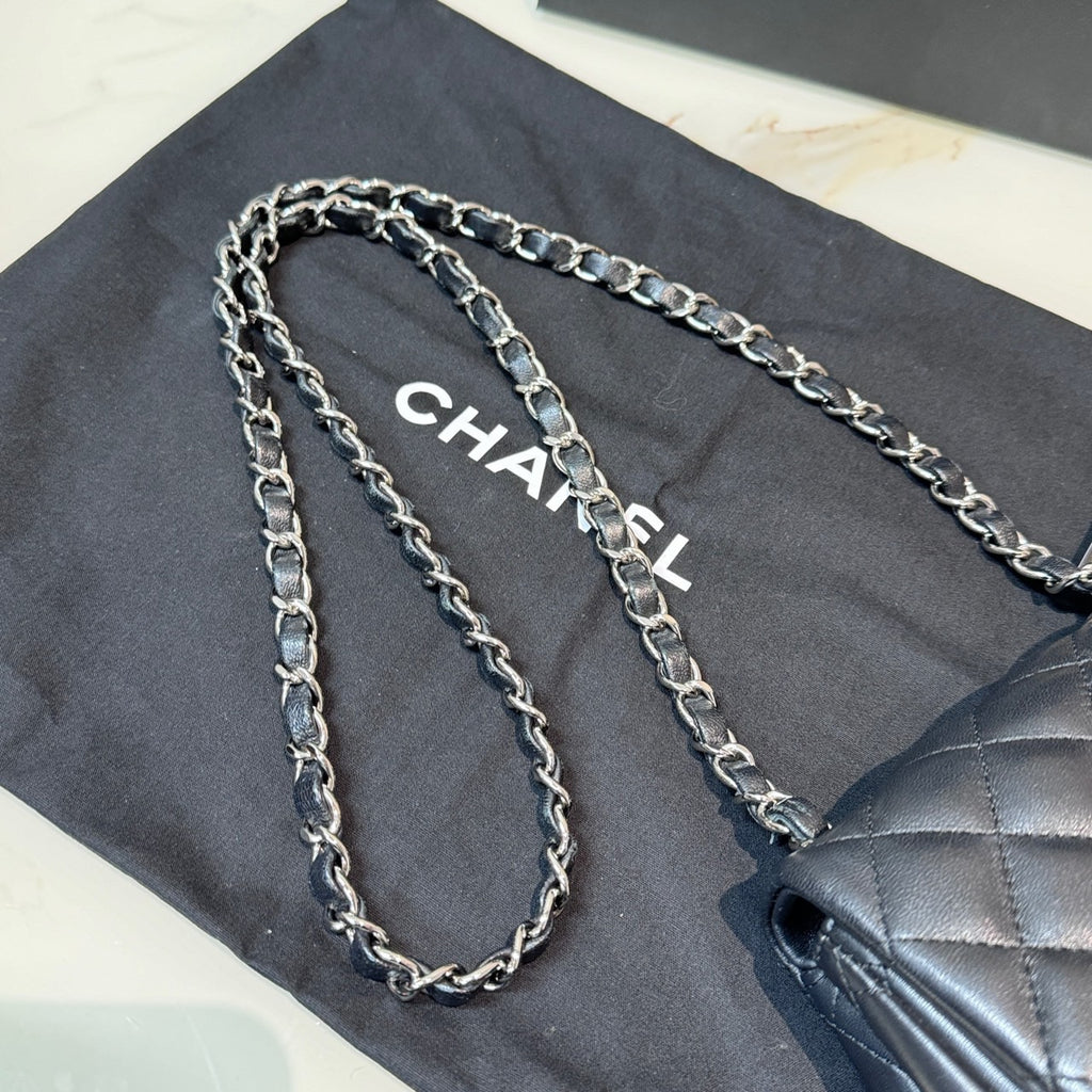 Chanel Shoulder Bag mini