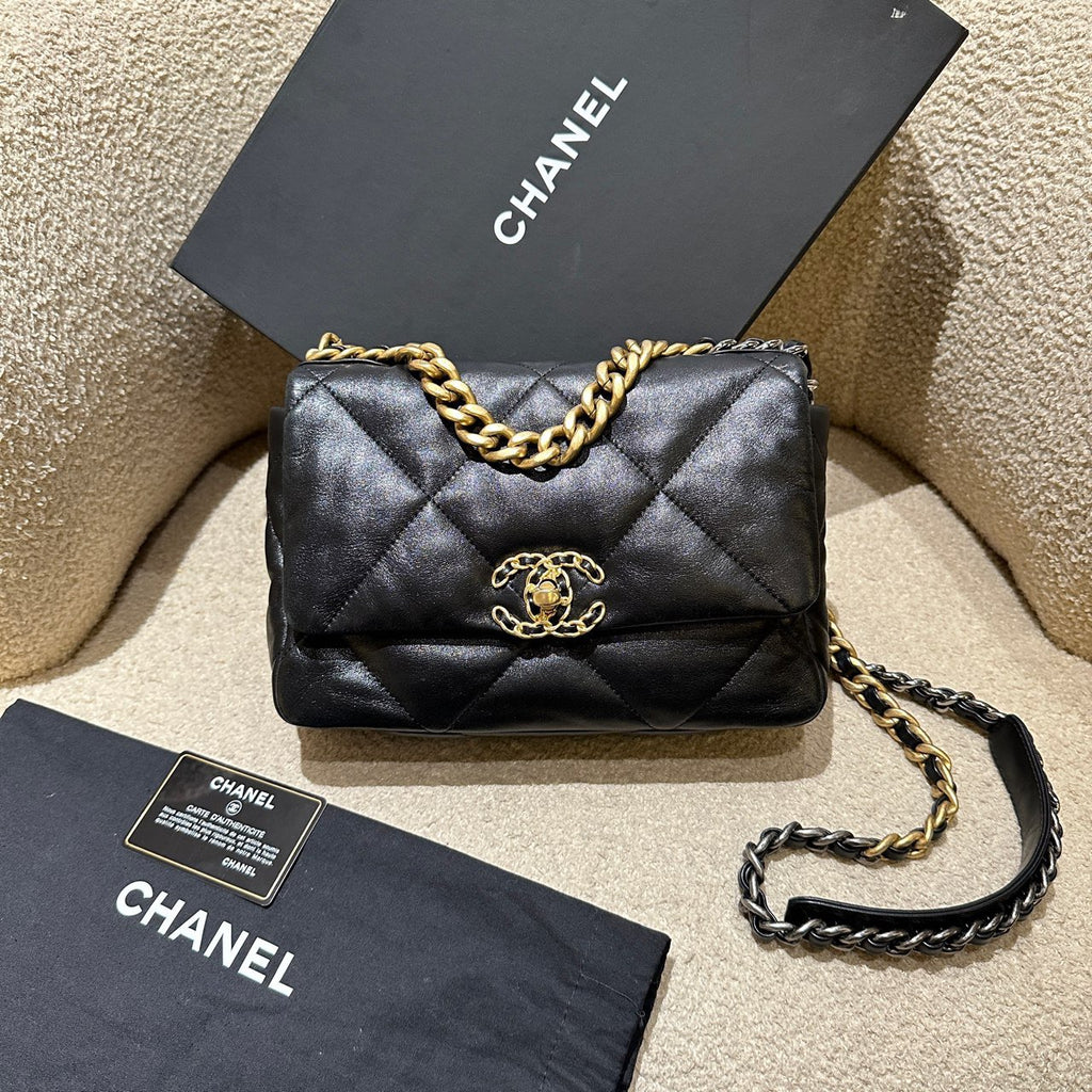 Chanel 19Bag Small