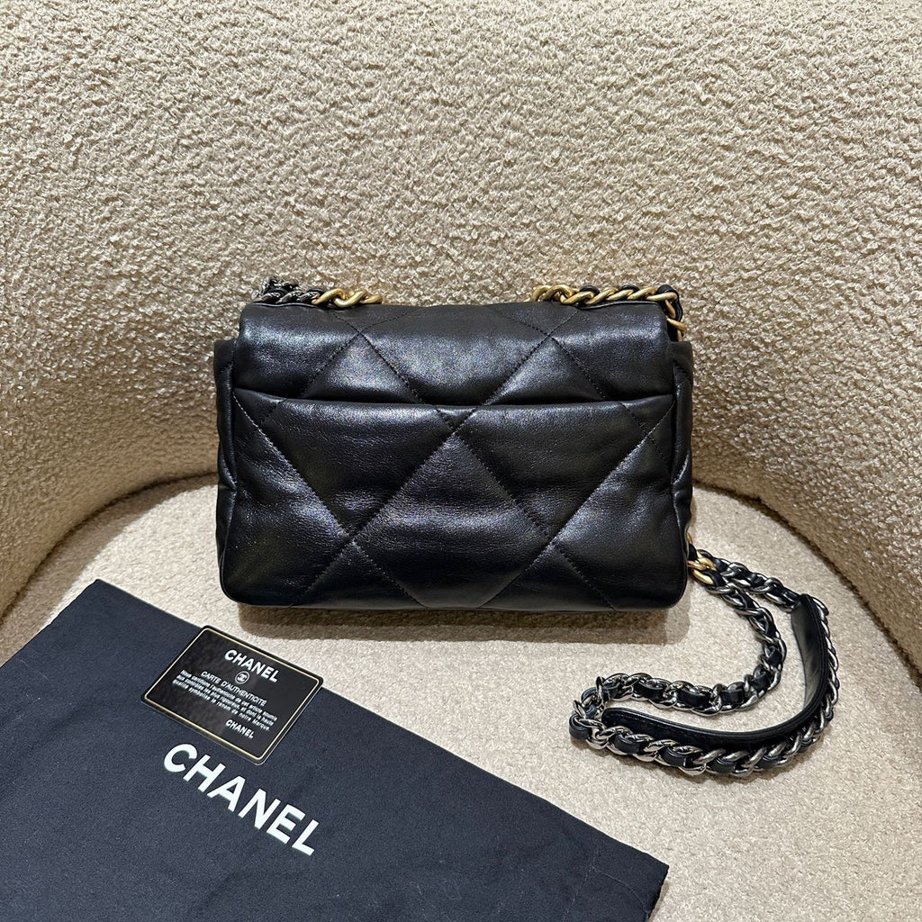 Chanel 19Bag Small