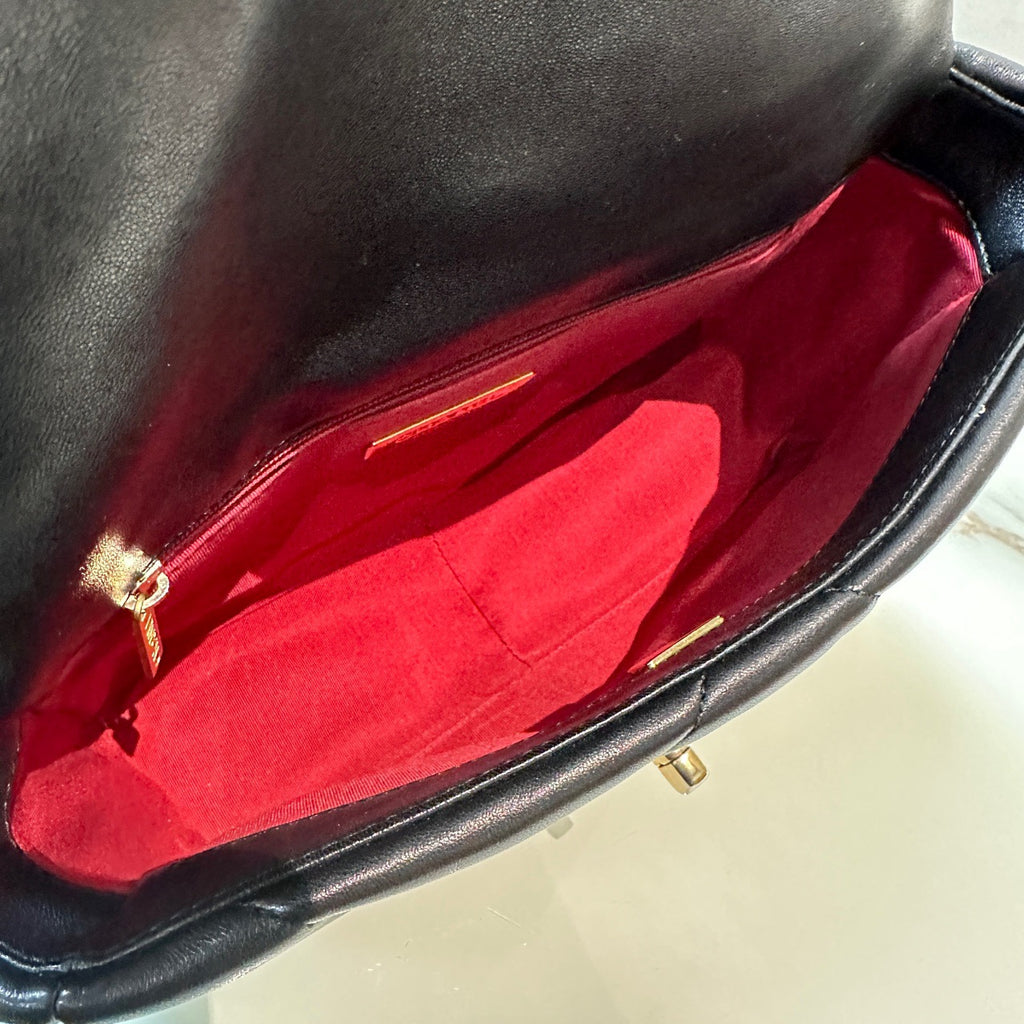 Chanel 19Bag Small Microchip version
