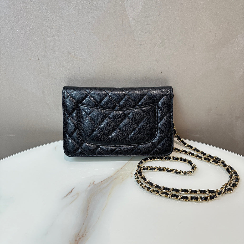 Chanel woc