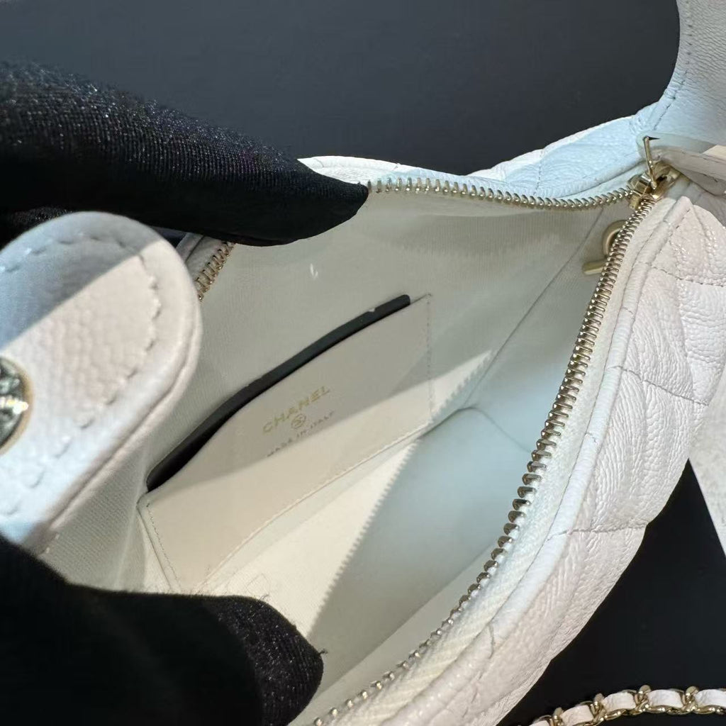 Chanel 25C Hobo