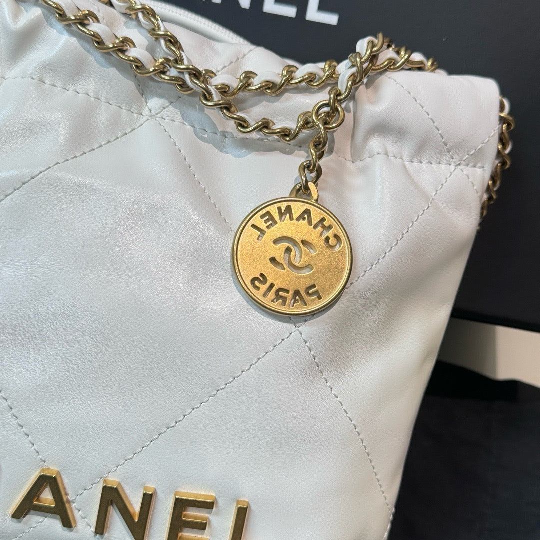 Chanel 22Bag Mini