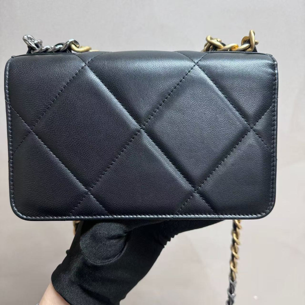 Chanle 19Bag Woc