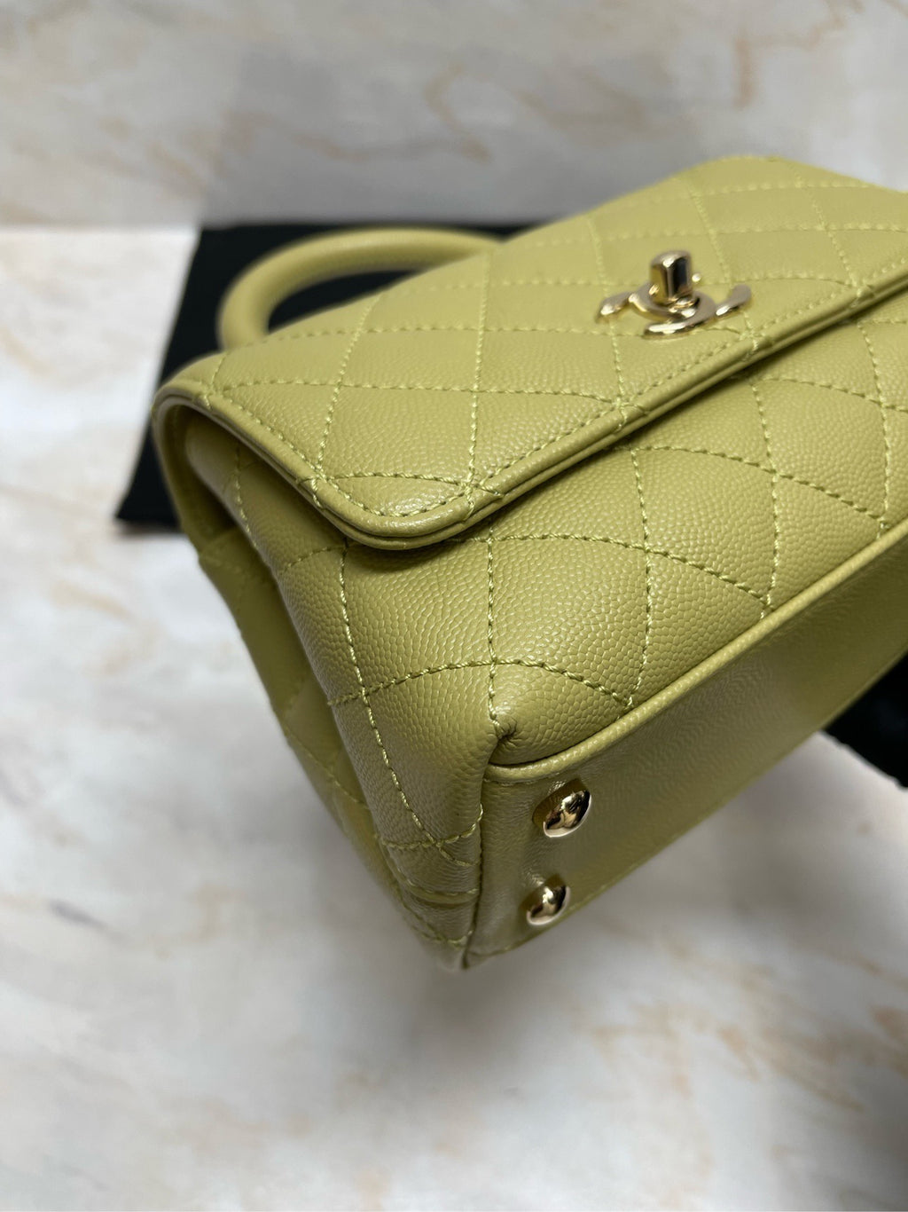 Chanel Cocohandle Mini
