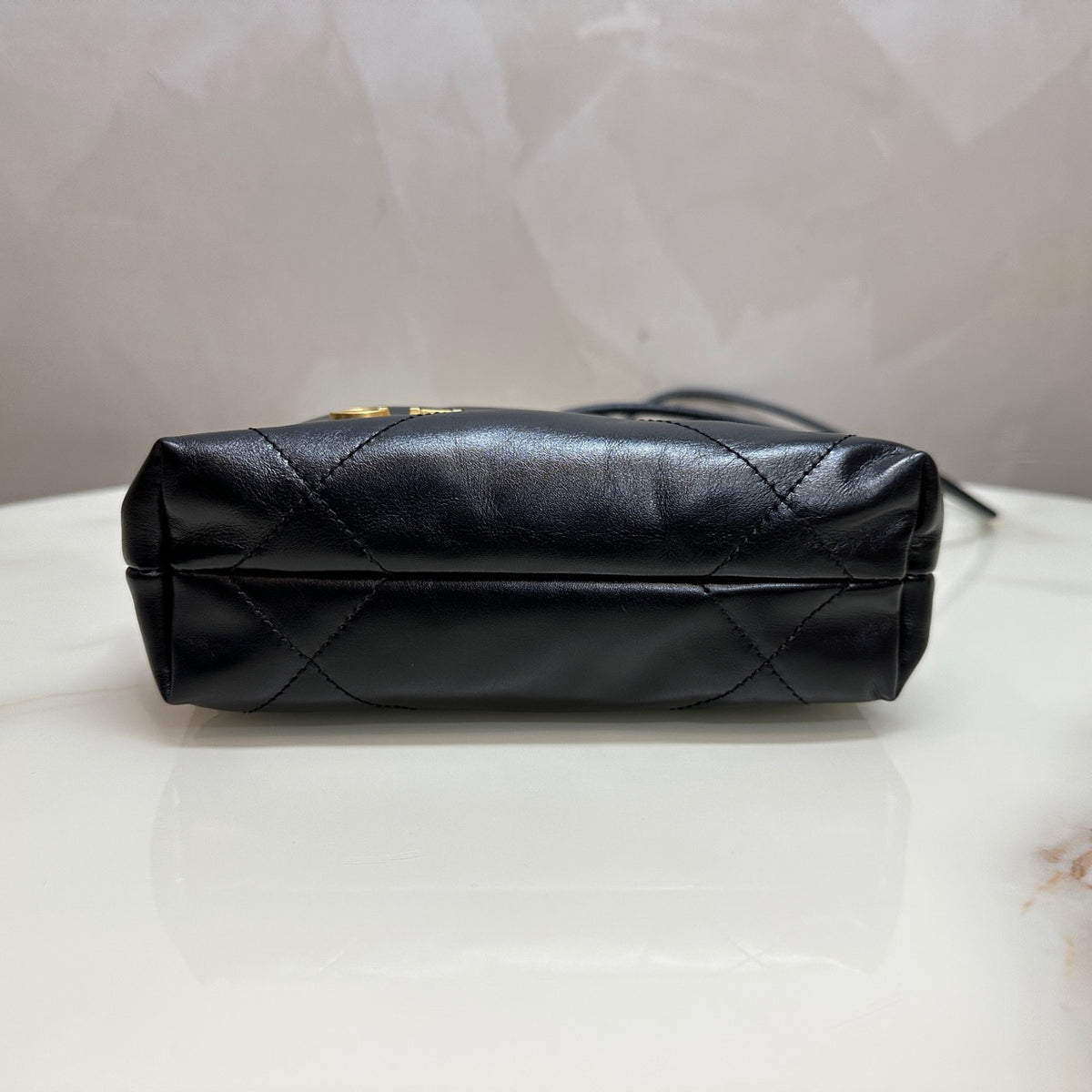 Chanel 22Bah Mini