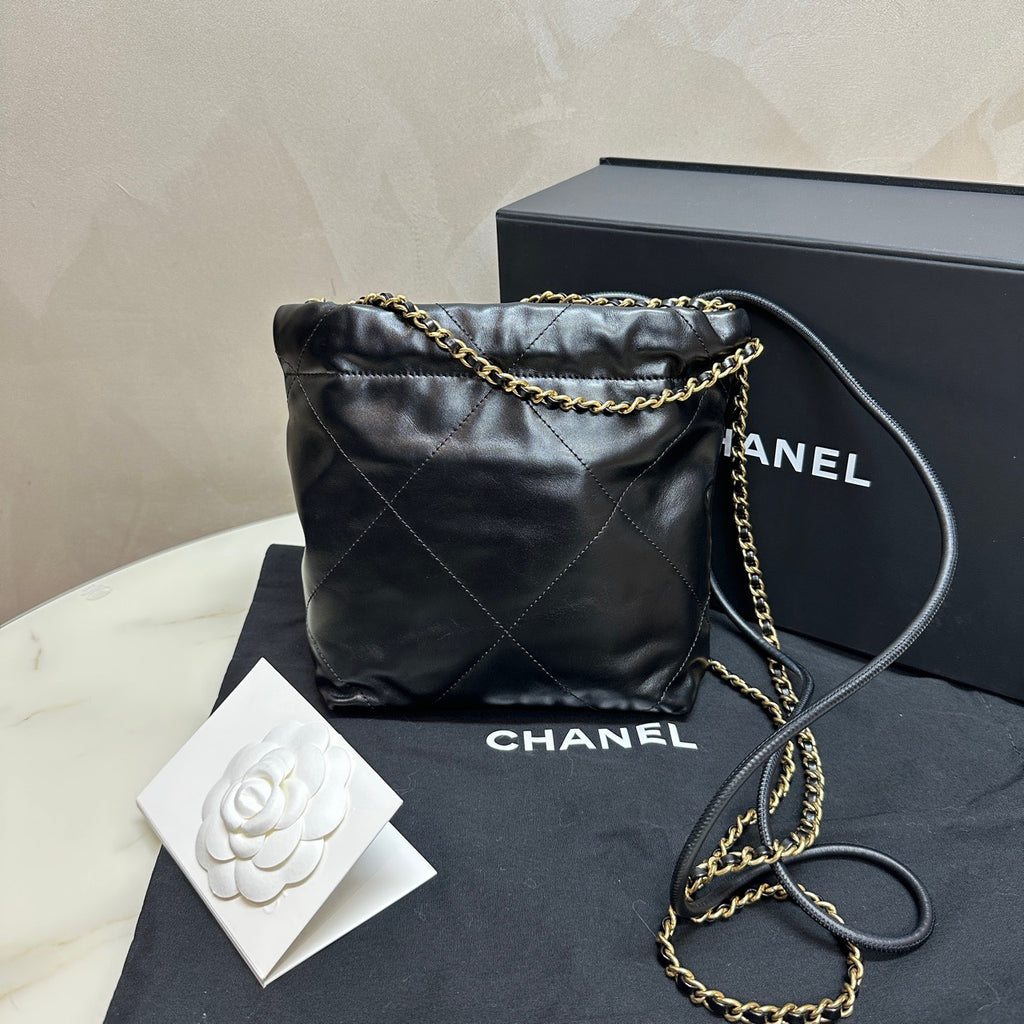 Chanel 22Bah Mini