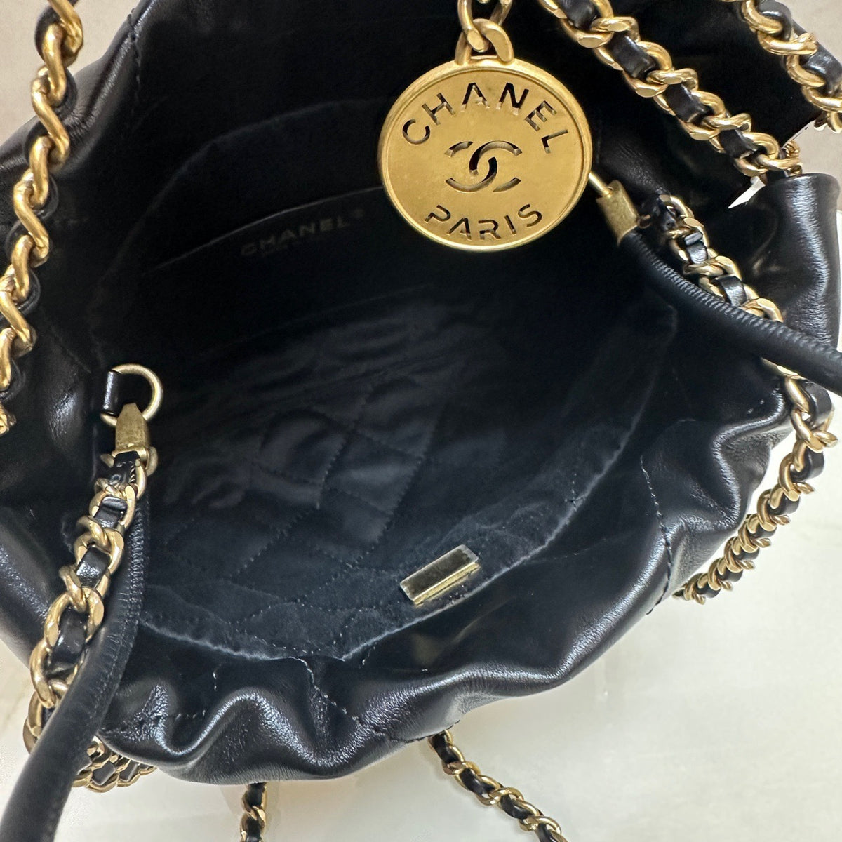 Chanel 22Bah Mini