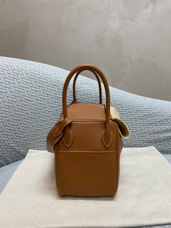 Hermes Lindy 26