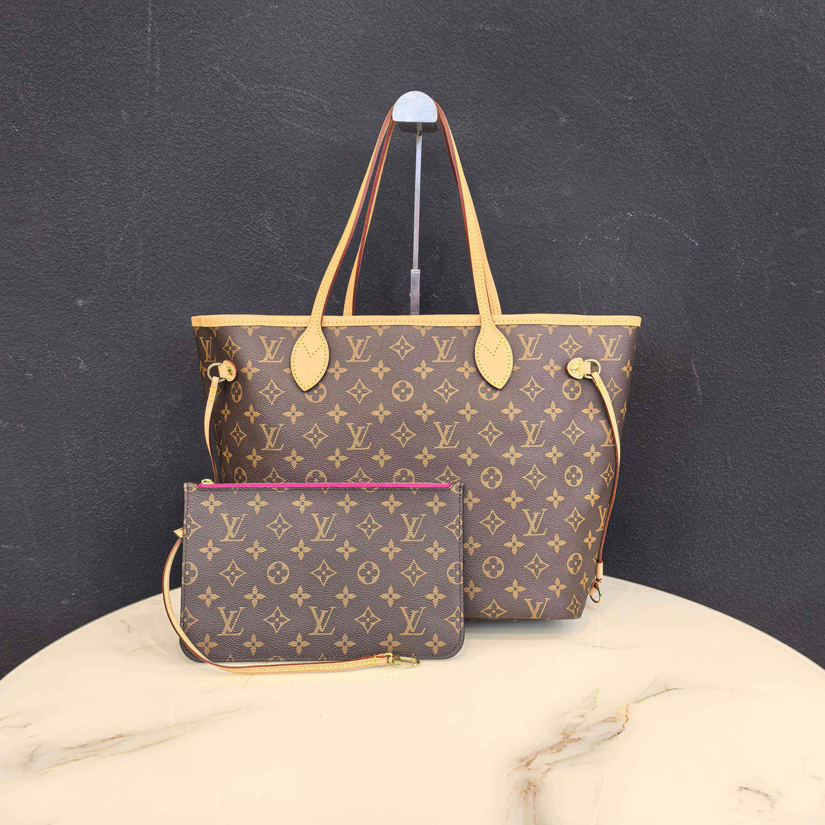 Louis Vuitton Never Full Medium