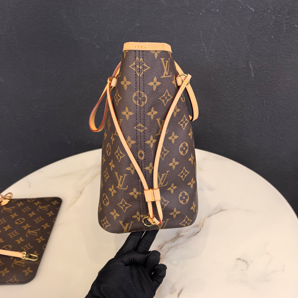 Louis Vuitton Never Full Medium