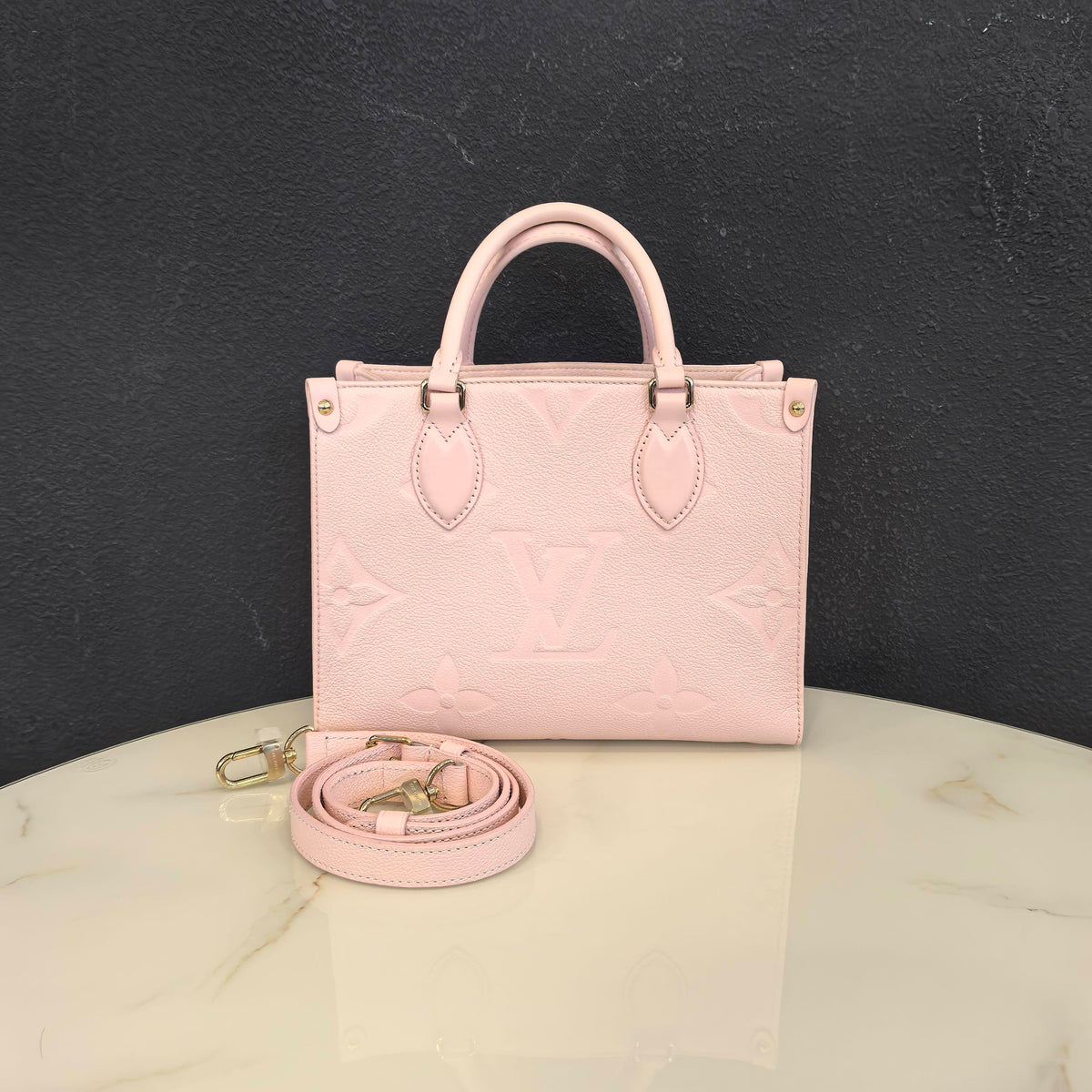 Louis Vuitton On The Go Pm