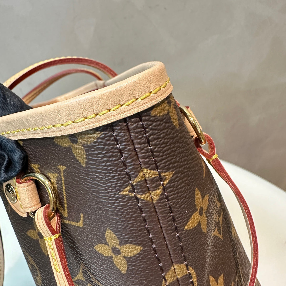 Louis Vuitton Never Full Small