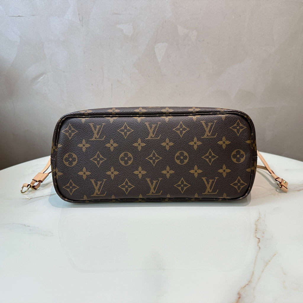Louis Vuitton Never Full Small