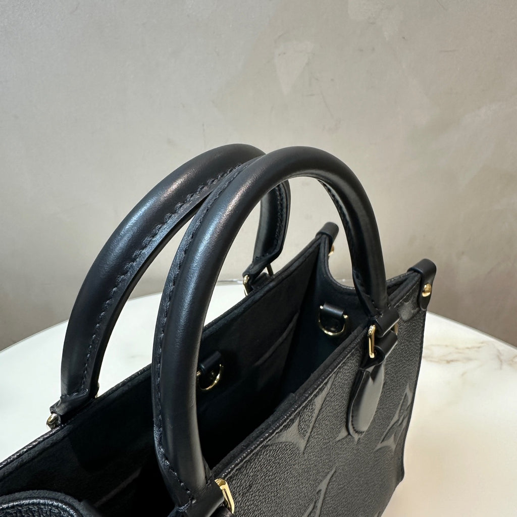 Louis Vuitton On The Go Pm