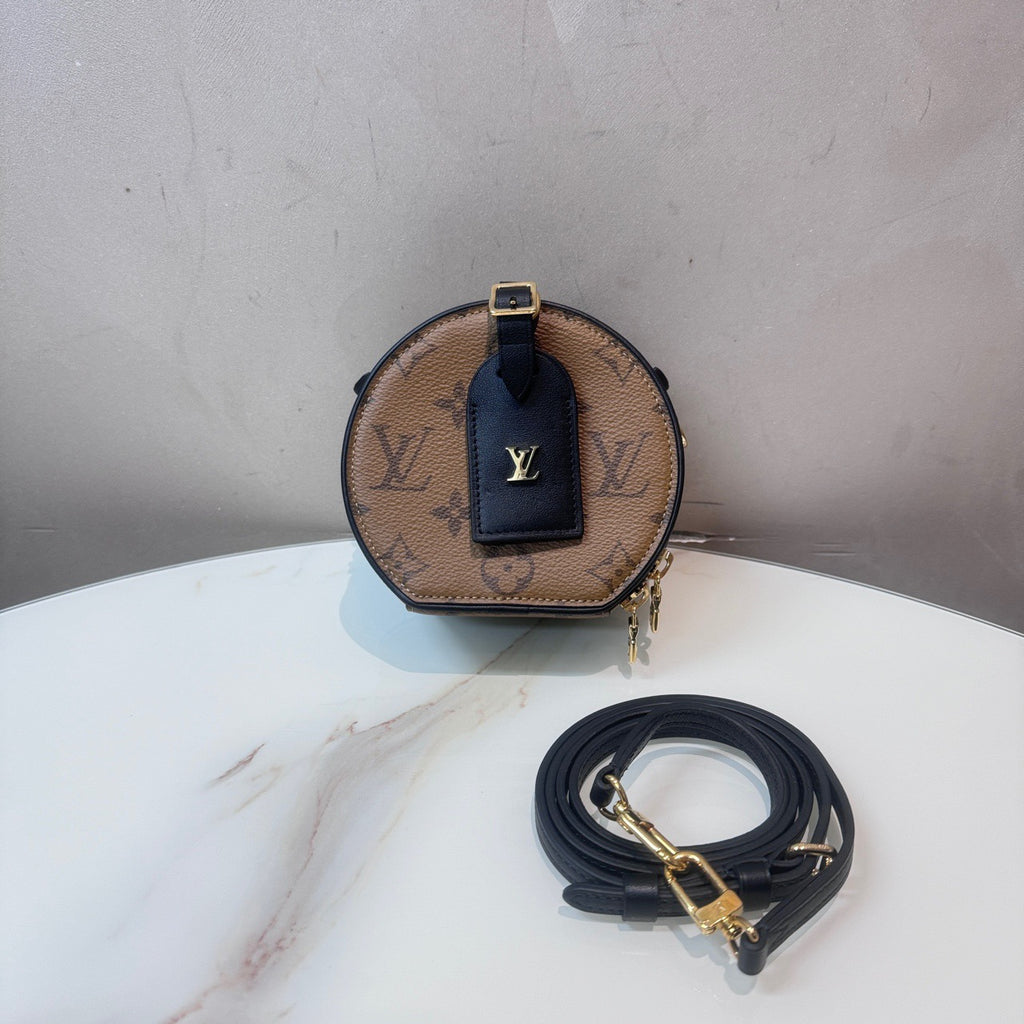 Louis Vuitton Petite Boite Chapeau